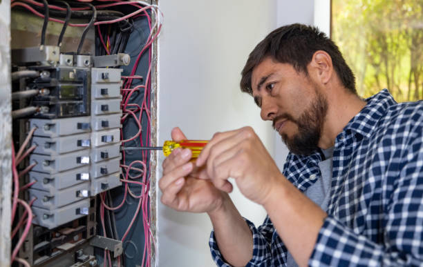 Best Ceiling Fan Installation Electrician  in Monmouth, OR